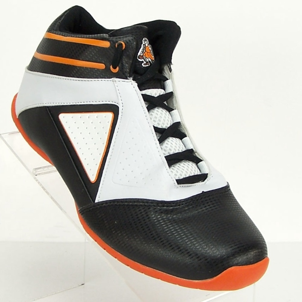 A-ONE MEN'S BASKETBALL SNEAKER HIGH SHOES. NEW